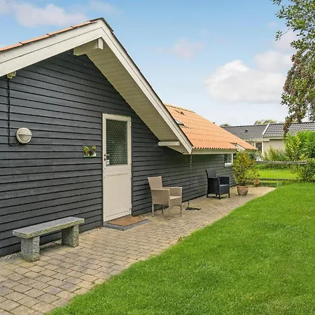 3 Bedroom Gorgeous In * Vestervig